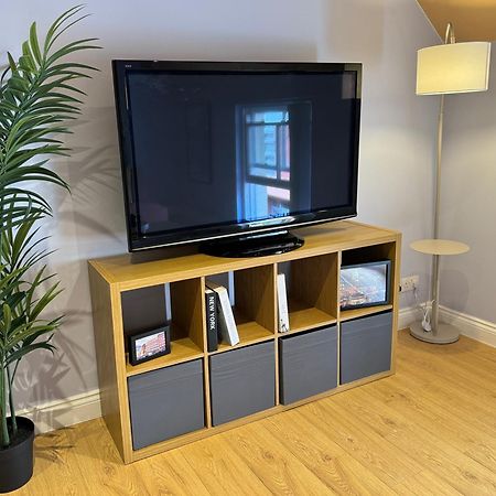 Group Bookings: Up To 30 Guests Across 5 Spacious Flats! Keyless Access Free Wifi & Parking Birmingham Luaran gambar