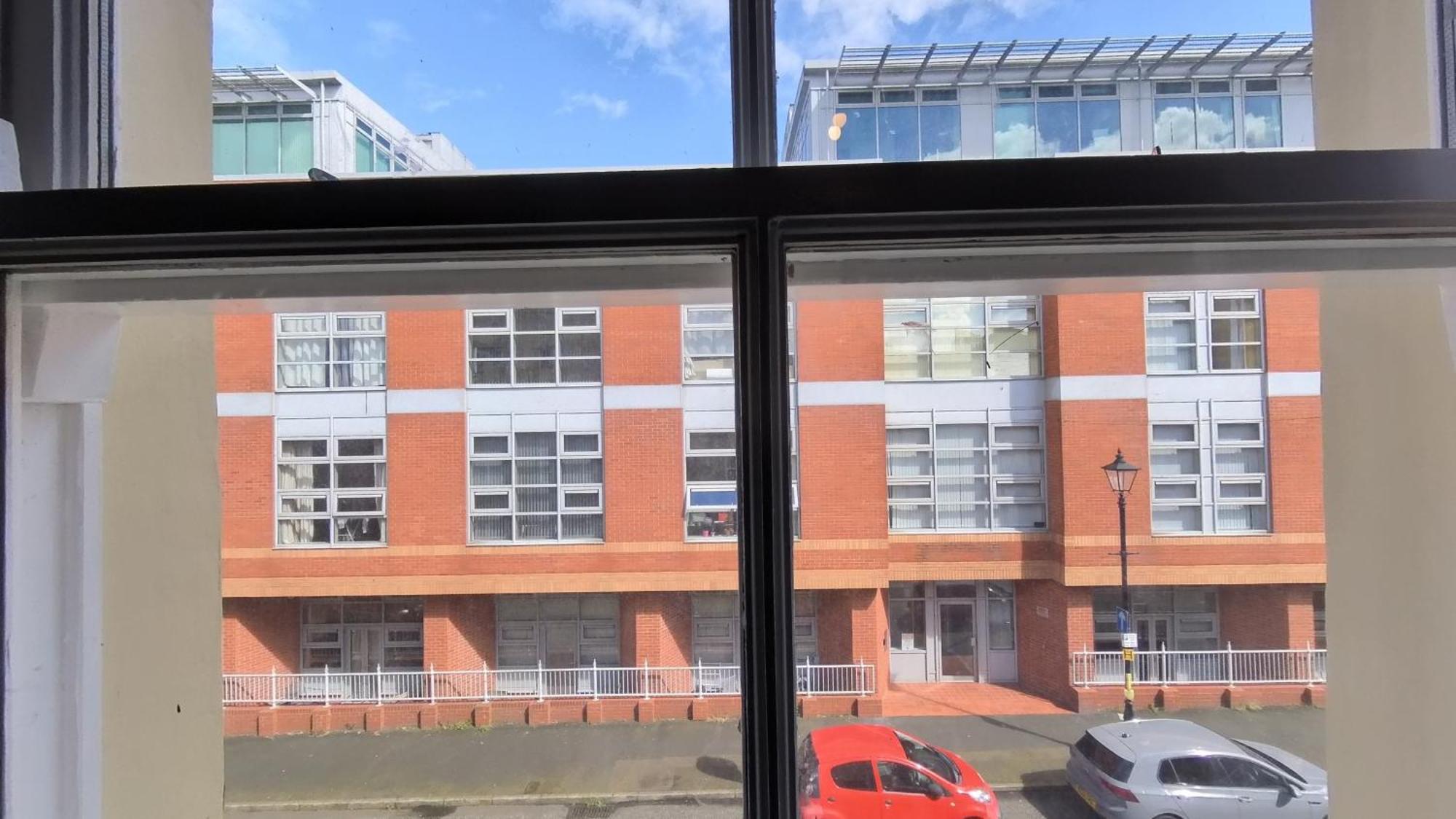 Group Bookings: Up To 30 Guests Across 5 Spacious Flats! Keyless Access Free Wifi & Parking Birmingham Luaran gambar