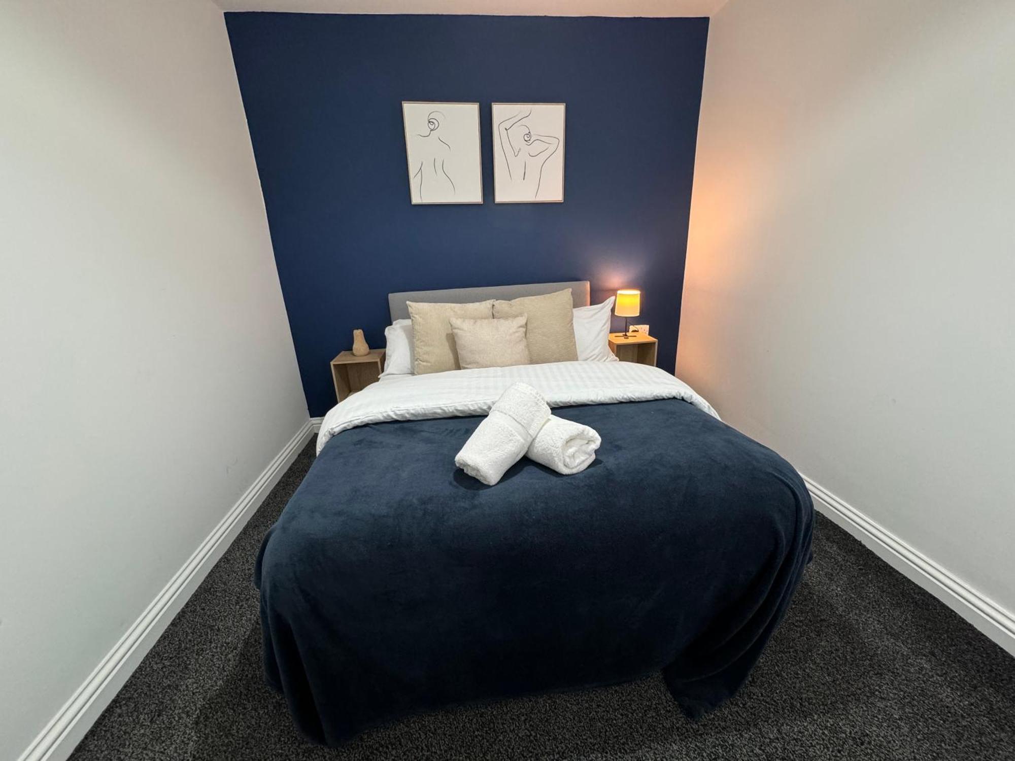 Group Bookings: Up To 30 Guests Across 5 Spacious Flats! Keyless Access Free Wifi & Parking Birmingham Luaran gambar