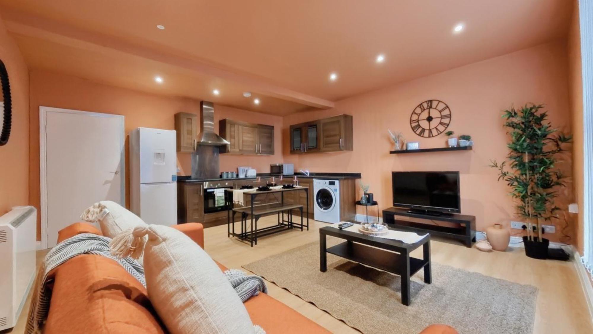 Group Bookings: Up To 30 Guests Across 5 Spacious Flats! Keyless Access Free Wifi & Parking Birmingham Luaran gambar