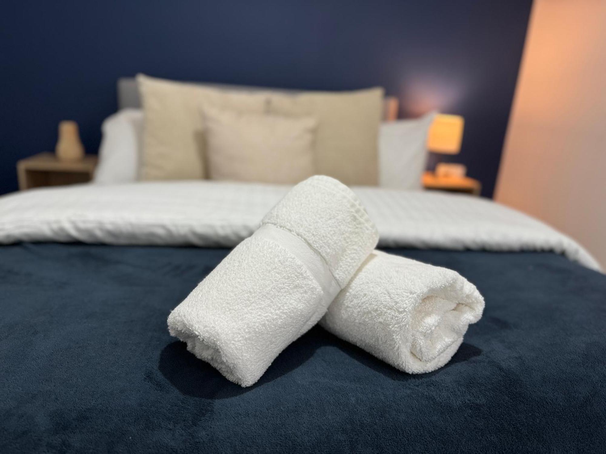 Group Bookings: Up To 30 Guests Across 5 Spacious Flats! Keyless Access Free Wifi & Parking Birmingham Luaran gambar