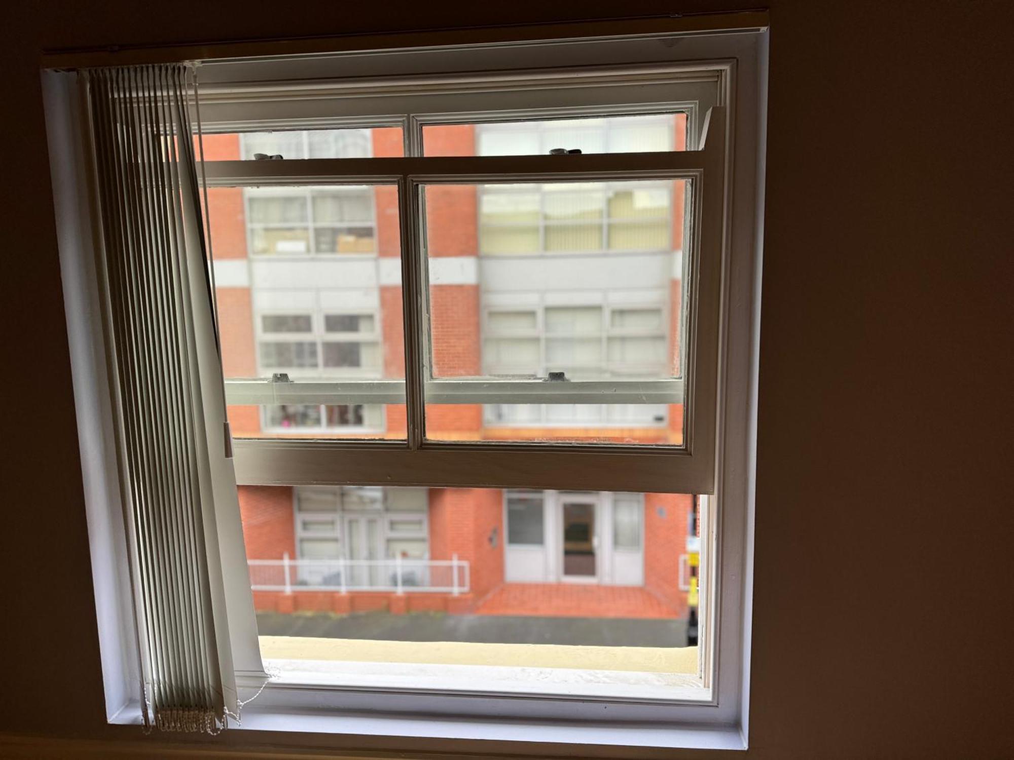 Group Bookings: Up To 30 Guests Across 5 Spacious Flats! Keyless Access Free Wifi & Parking Birmingham Luaran gambar